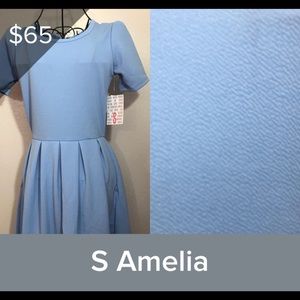 LulaRoe Amelia, size small. With tags, never worn